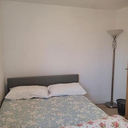 Room Near Heathrow Airport Hillingdon Luaran gambar