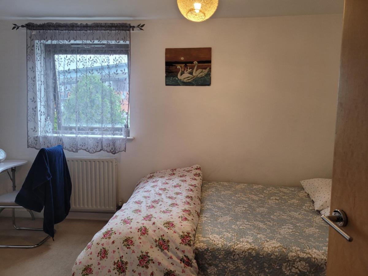 Room Near Heathrow Airport Hillingdon Luaran gambar